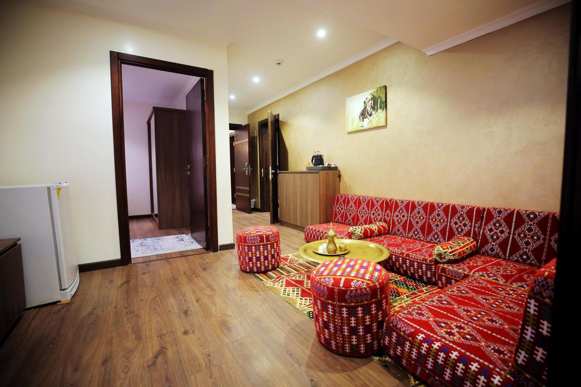 Cairo Taj Hotels & Suites - Dokki ภายนอก รูปภาพ