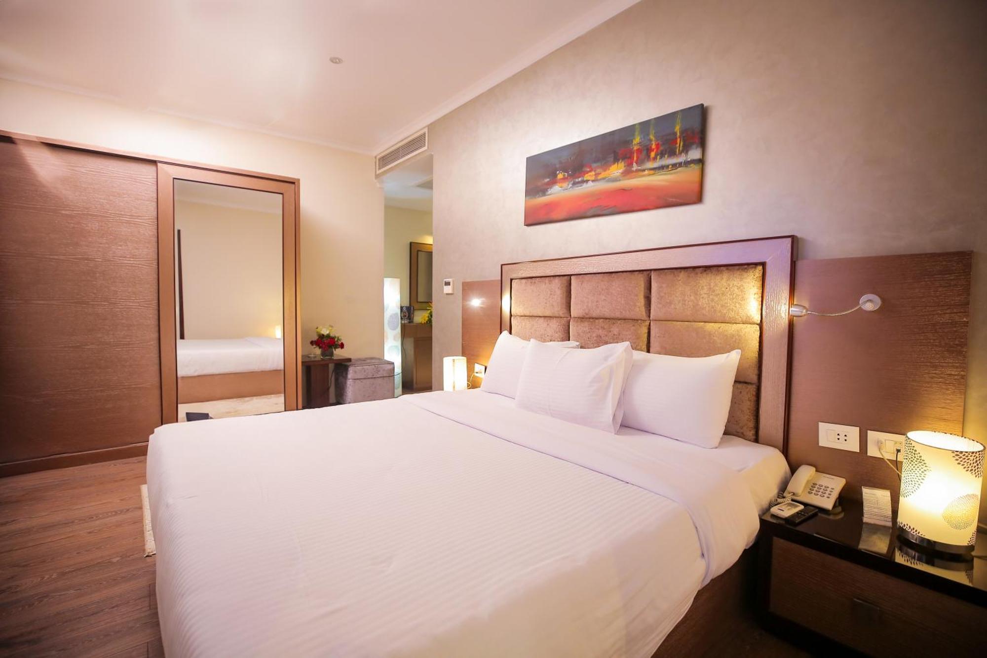 Cairo Taj Hotels & Suites - Dokki ภายนอก รูปภาพ