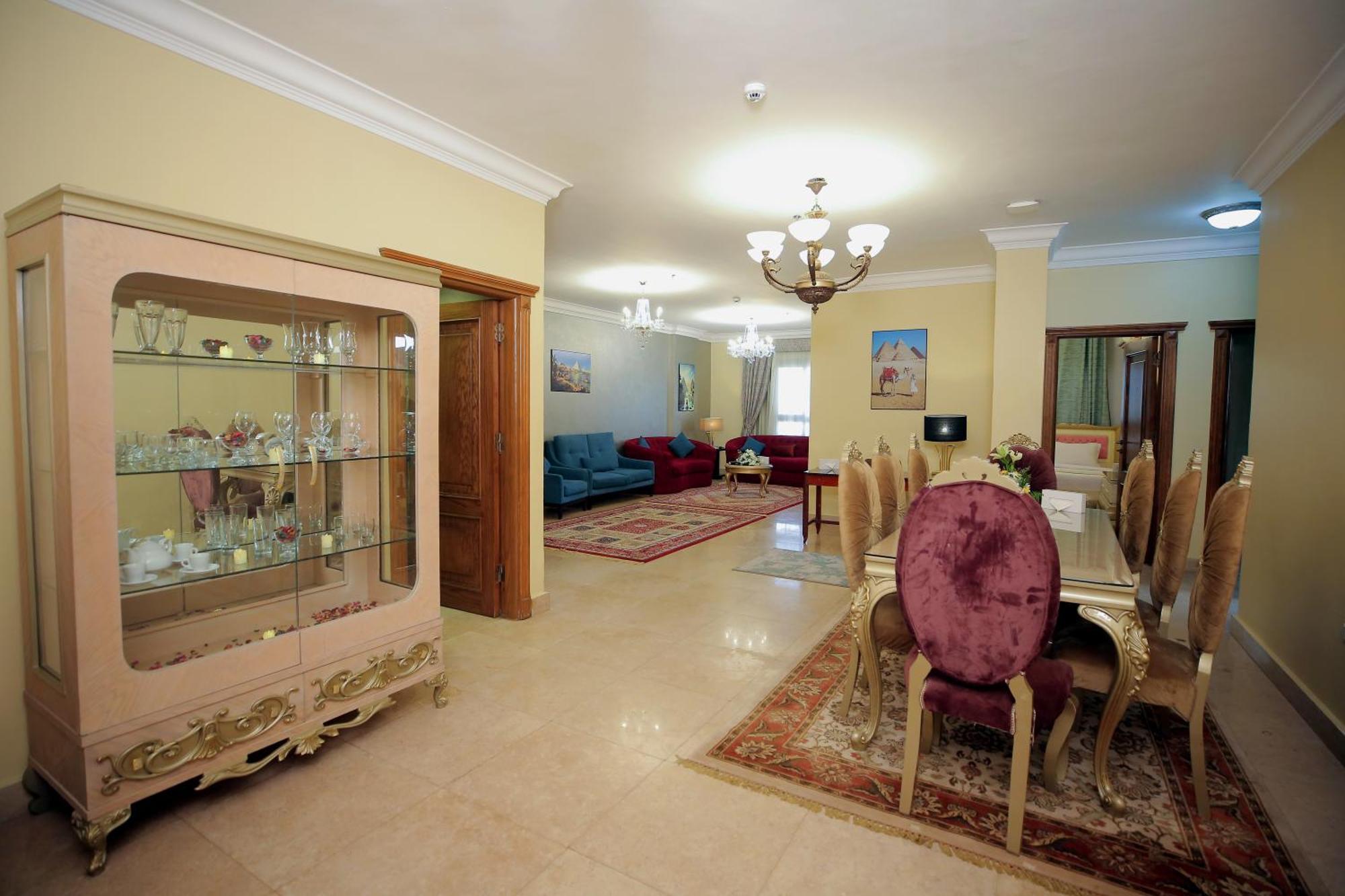 Cairo Taj Hotels & Suites - Dokki ภายนอก รูปภาพ